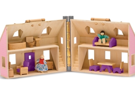 Fold and Go Mini Dolls House picture 1640